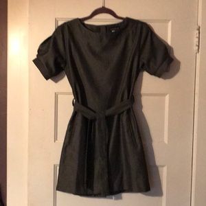 Grey dress. Venus, size 6.